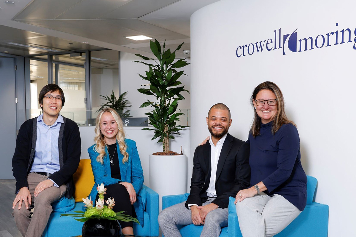 market-leading-derivatives-team-further-expands-crowell-&-moring’s-financial-services-practice